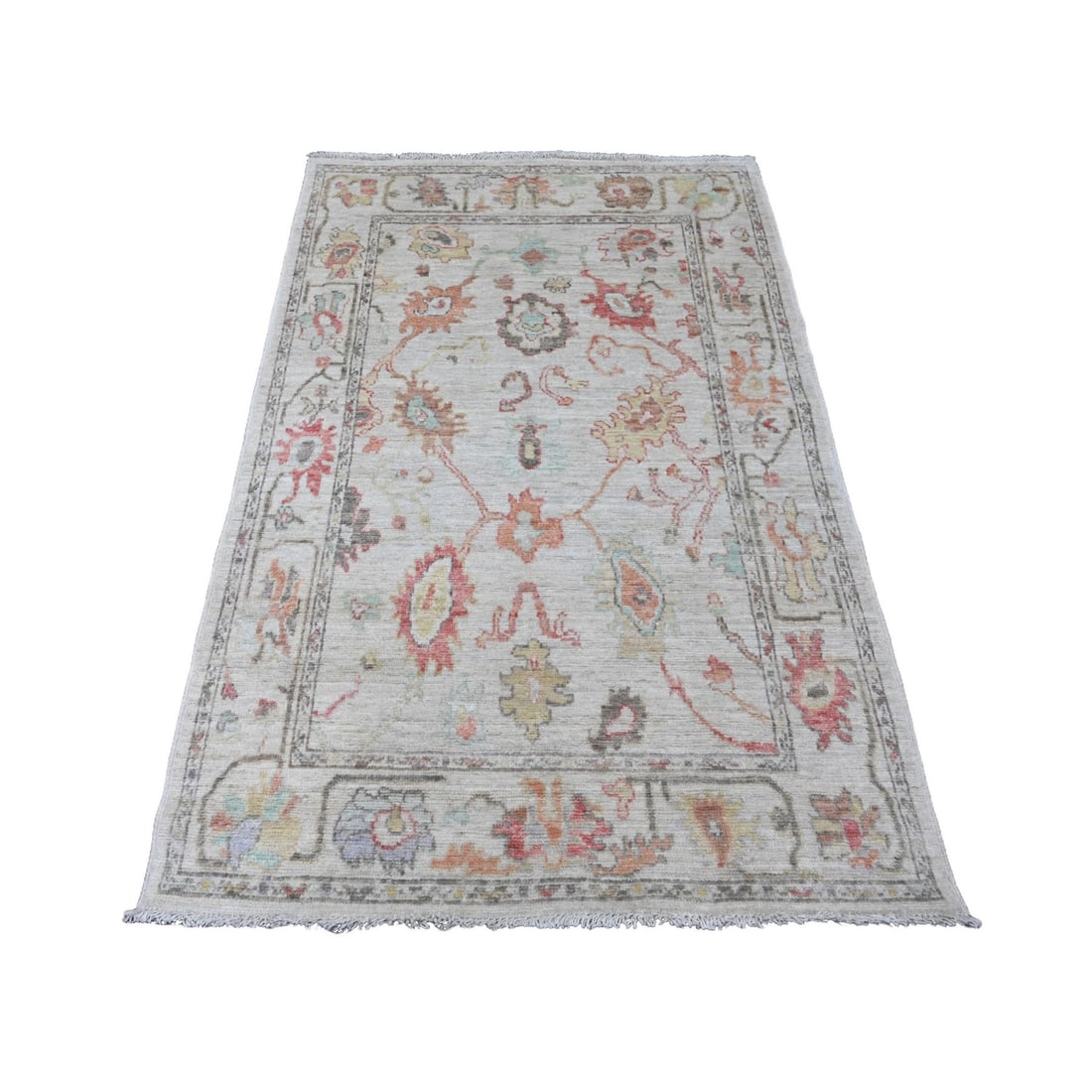 Afghan Angora Oushak Leaf Design Hand Knotted White Wool Rug 3'10"x5'10: Afghan Angora Oushak Leaf Design Hand Knotted White Wool Rug 3'10"x5'10 Hand-knotted in ivory wool, this Oushak-style rug boasts a striking leaf design, adding a touch of elegance to any indoor space.