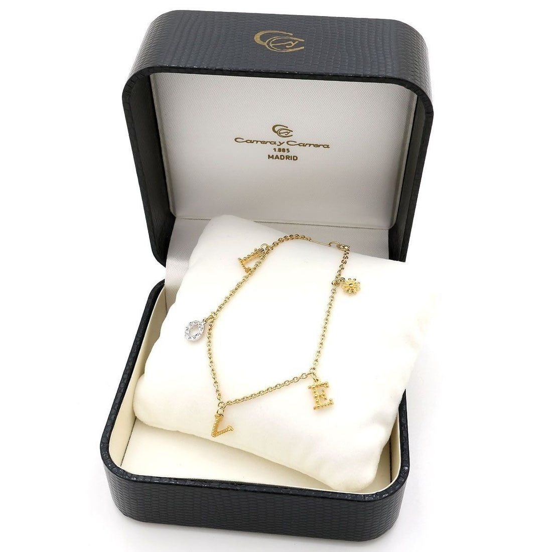 Carrera y Carrera Love Collection Diamond 18k Yellow Gold Bracelet Bangle w Case: Carrera y Carrera Love Collection Diamond 18k Yellow Gold Bracelet Bangle w Case Item Specifics: Antique: No Closure: Lobster Occasion: Anniversary Birthday Christmas Engagement Graduation Mother's Da