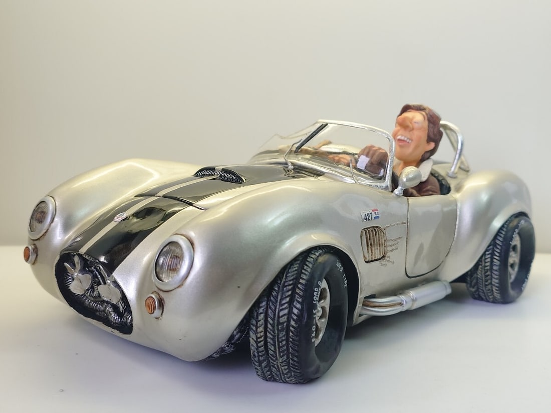 Forchino Shelby Cobra 427 S C Comic Art Car Figurine Sculpture: Forchino Shelby Cobra 427 S C Comic Art Car Figurine Sculpture Item Specifics: Artist: guillermo forchino Occasion: All Occasions Color: Silver Material: Resin Subject: Sports Cars Brand: Forchino Typ