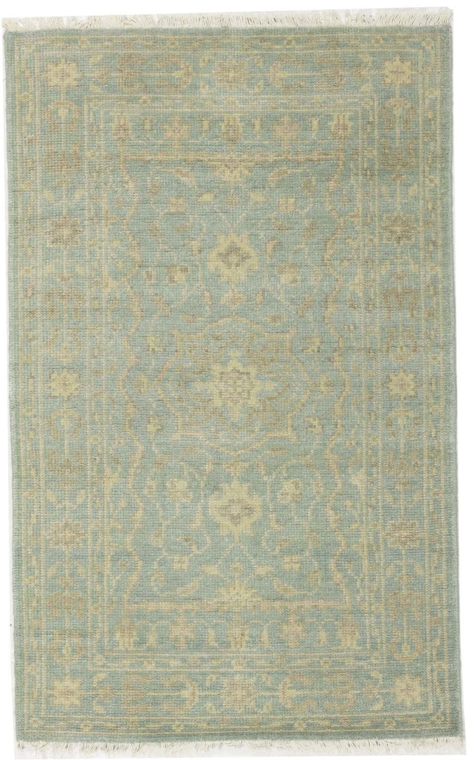 Muted Aqua Blue Floral Handmade Wool Oriental Rug Entryway Decor Carpet 3X5 Ft Hand-Knotted: Muted Aqua Blue Floral Handmade Wool Oriental Rug Entryway Decor Carpet 3X5 Ft Hand-Knotted Muted Aqua Blue Floral Handmade Wool Oriental Rug: A stunning 3x5 ft hand-knotted wool rug in a modern geome