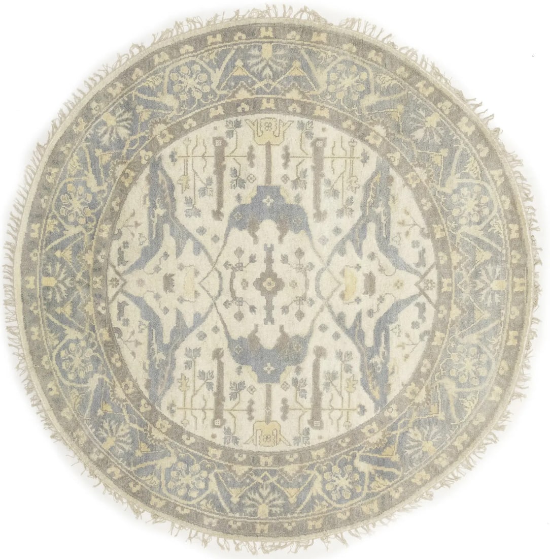 8X8 Hand-Knotted Oushak Round Wool Oriental Rug Floral Style Home Decor Hand-Knotted: 8X8 Hand-Knotted Oushak Round Wool Oriental Rug Floral Style Home Decor Hand-Knotted The 8X8 Hand-Knotted Oushak Round Wool Oriental Rug boasts a stunning floral design in muted colors, set against a 