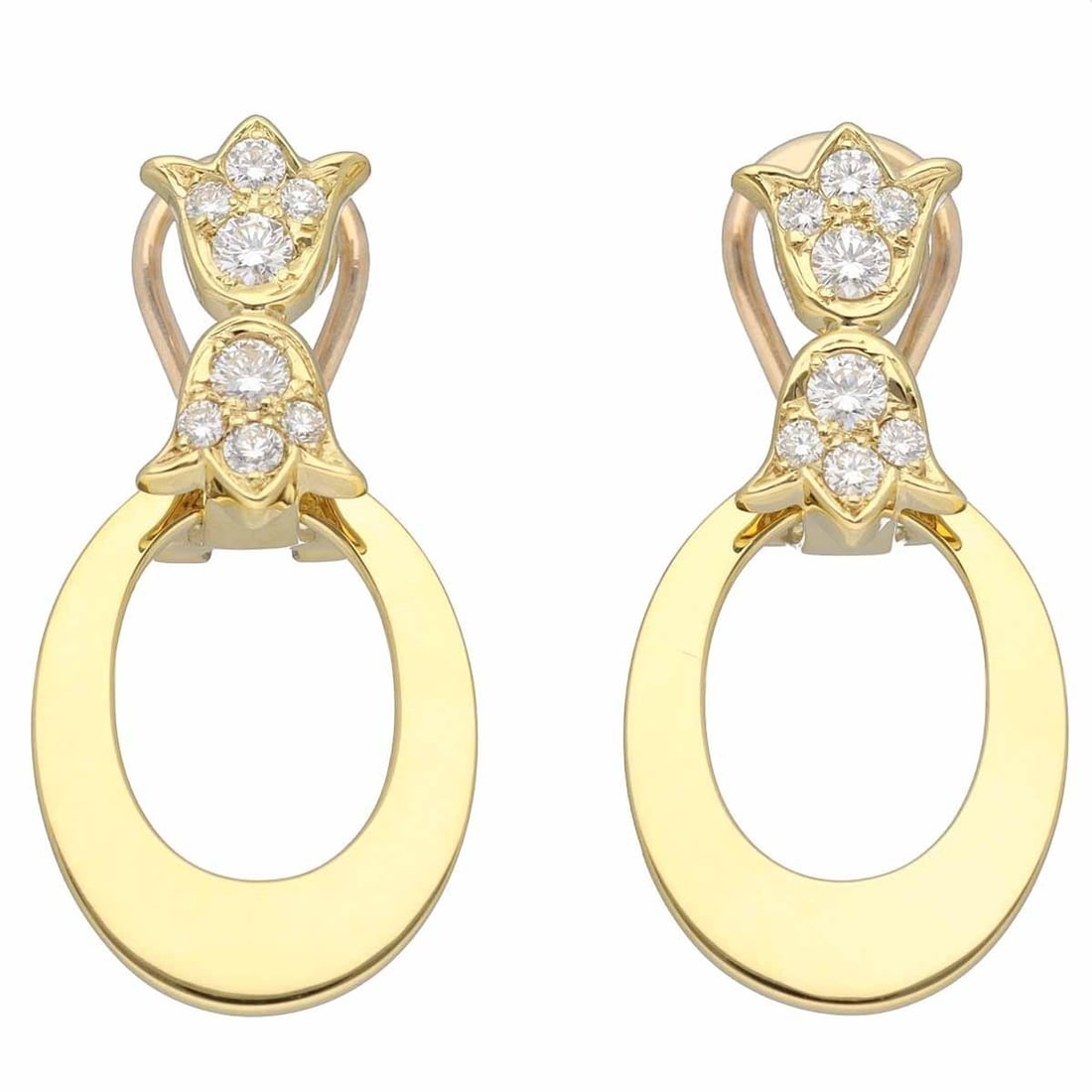 Diamond Flower 18k Yellow Gold Christian Dior Clip Circle On Vintage: Diamond Flower 18k Yellow Gold Christian Dior Clip Circle On Vintage Item Specifics: Number Of Diamonds: 8 Shape: Flower Closure: Clip-On Occasion: Anniversary Birthday Christening Mother's Day Valent