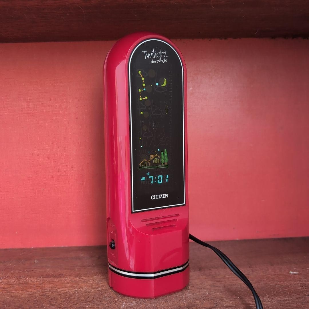 Citizen Table Clock Twilight Retro Space Age Mid Century Desk Clock Used: Citizen Table Clock Twilight Retro Space Age Mid Century Desk Clock Used Item Specifics: Brand: CITIZEN Type: Desk Clock Color: Red Product Disclaimer: Measurements approximate; colors may vary due to