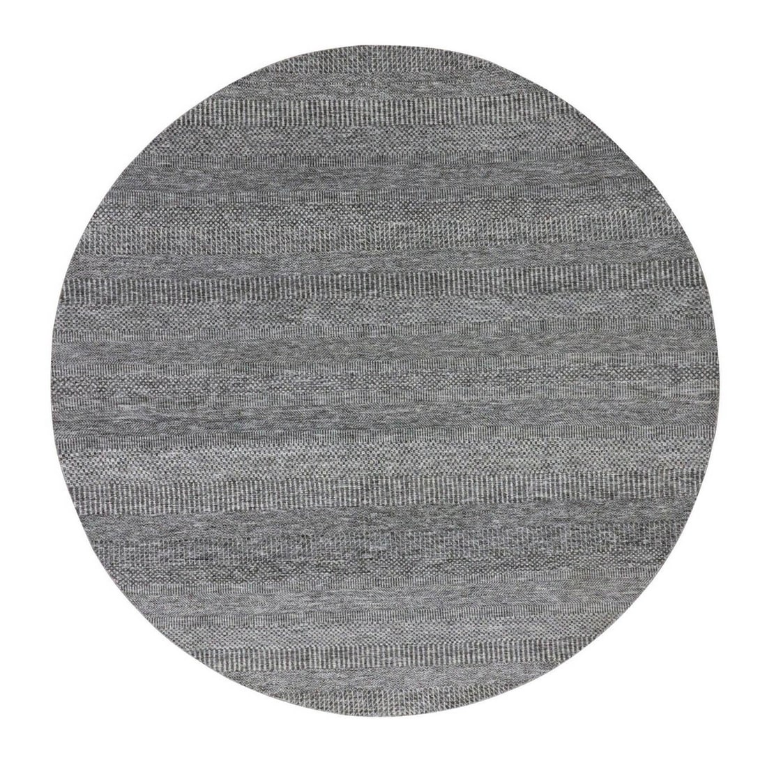 8'x8' Gray Hand Knotted Undyed 100% Wool Modern Grass Design Round Rug: 8'x8' Gray Hand Knotted Undyed 100% Wool Modern Grass Design Round Rug 8'x8' Gray Hand Knotted Undyed 100% Wool Modern Grass Design Round Rug, featuring a unique undyed gray color and intricate modern