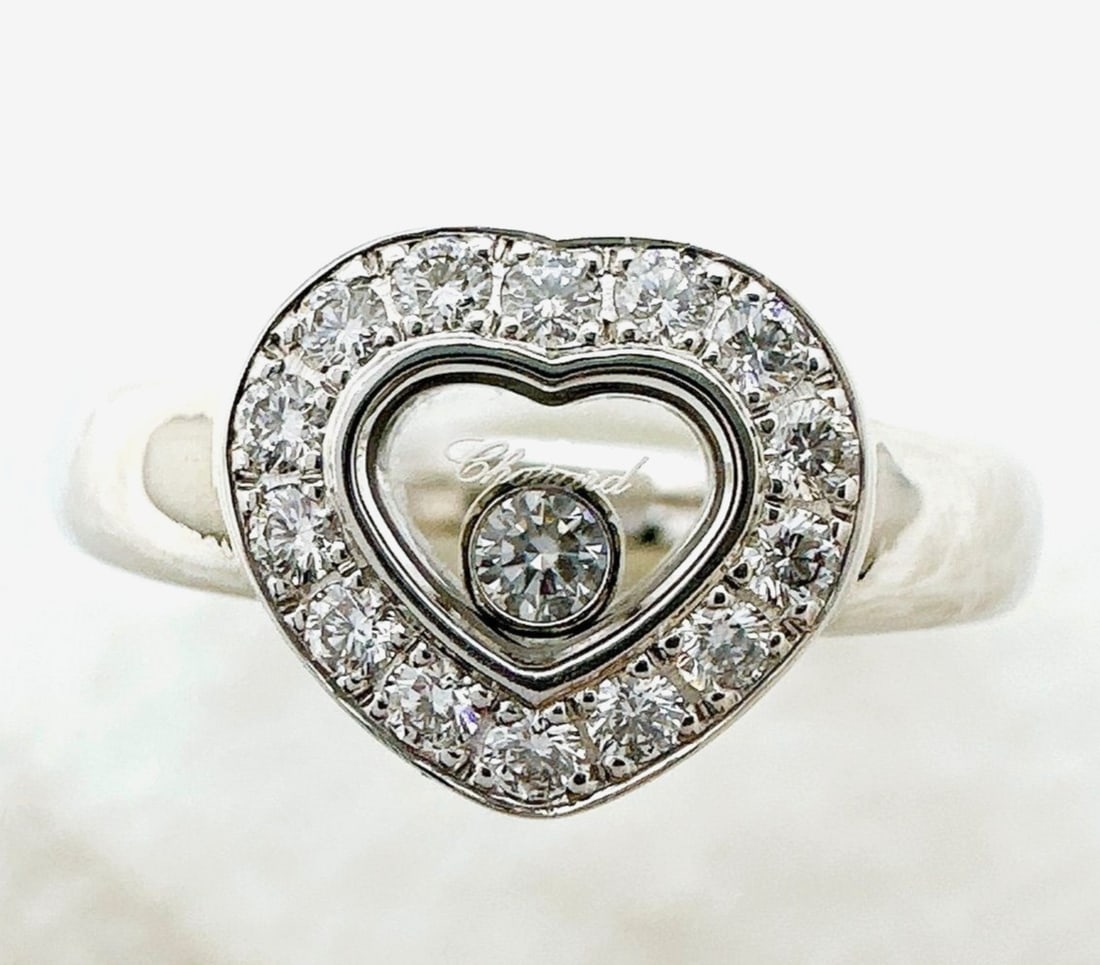 Chopard Happy Diamond 0.29ct 18k White Gold Ring EU49 US: Chopard Happy Diamond 0.29ct 18k White Gold Ring EU49 US Item Specifics: Antique: No Number Of Diamonds: 15 Shape: Heart Occasion: Anniversary Birthday Christening Christmas Engagement Graduation Moth