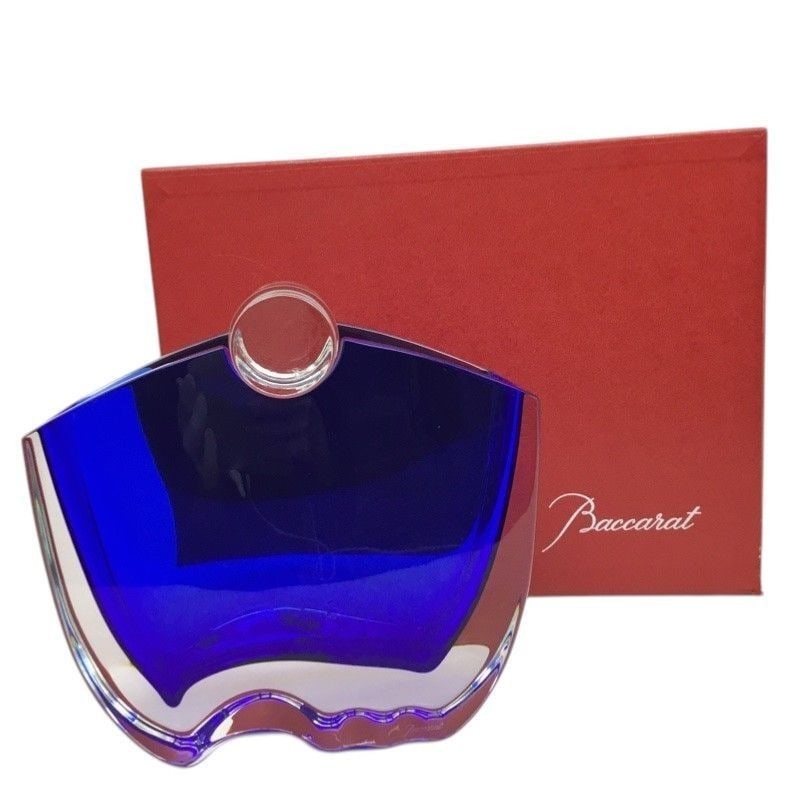 Crystal Oceanie Vase Blue Flower France Baccarat Oceanie: Crystal Oceanie Vase Blue Flower France Baccarat Oceanie Item Specifics: Origin: French Antique: No Pattern: Oceanie Signed: Yes Material: Crystal Glass Subject: Abstract Art Vintage: Yes Brand: Bacca