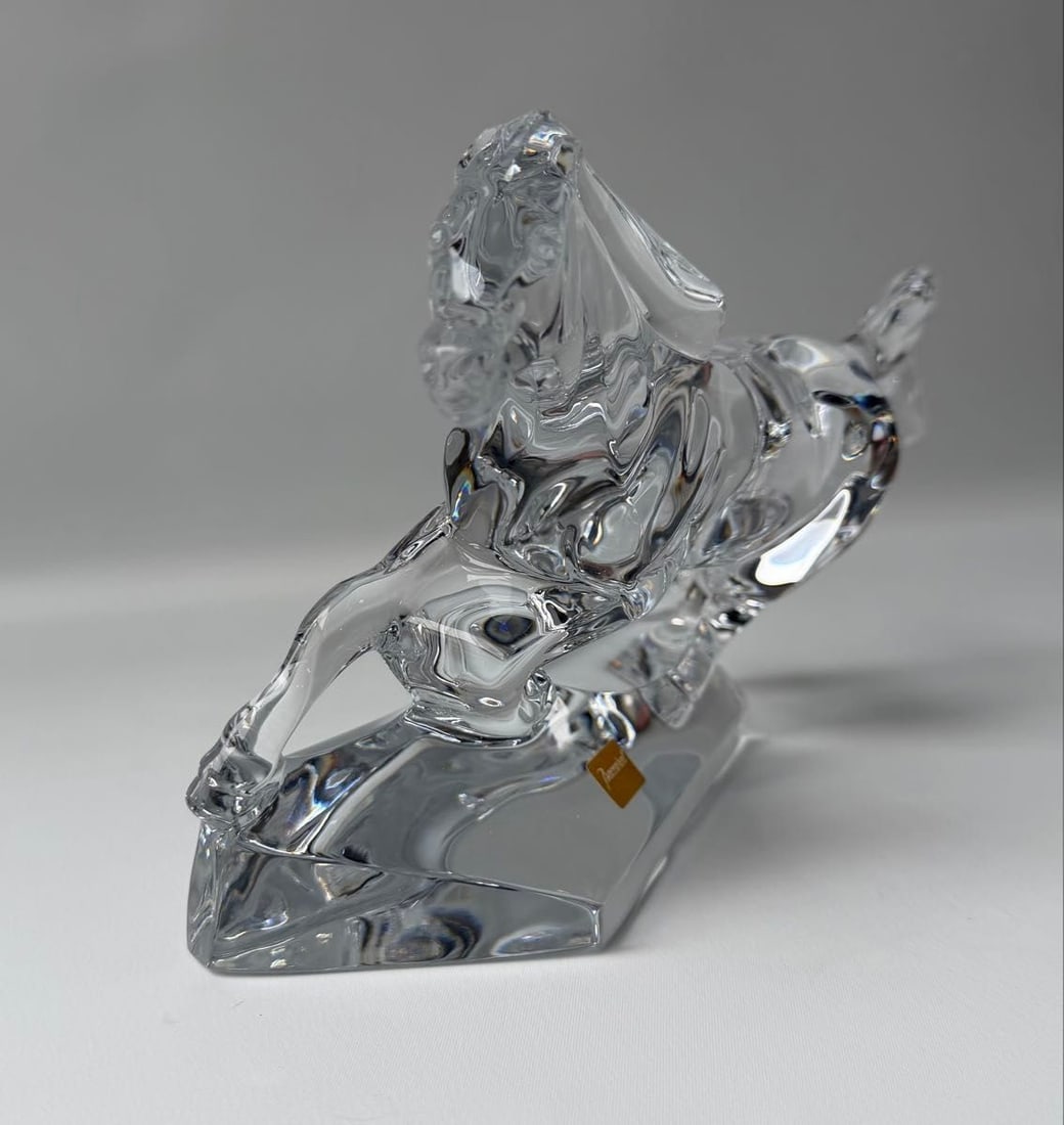 BACCARAT Galloping Horse Figurine Decorative Object Home Decor Collectible (1 of 12)