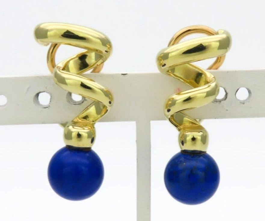 Tiffany & Co Lapis Lazuli 18k Yellow Gold Twist Screw Vintage Earrings: Tiffany & Co Lapis Lazuli 18k Yellow Gold Twist Screw Vintage Earrings Item Specifics: Shape: Twist Closure: Clip-On Occasion: Anniversary Birthday Christening Christmas Confirmation/Communion Engagem