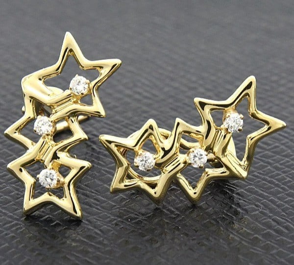 Diamond Clip Earrings 18k Yellow Gold Tiffany & Co Triple Star Vintage: Diamond Clip Earrings 18k Yellow Gold Tiffany & Co Triple Star Vintage Item Specifics: Shape: Star Closure: Clip-On Occasion: Anniversary Birthday Christening Christmas Confirmation/Communion Engageme