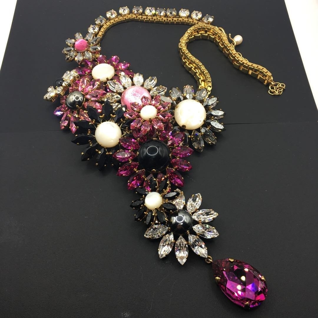 Rare Pink Bijou Necklace Clear Black Flower Motif Philippe Ferrandis: Rare Pink Bijou Necklace Clear Black Flower Motif Philippe Ferrandis Item Specifics: Brand: Philippe Ferrandis Type: Necklace Color: Gold Style: necklace Main Stone Color: Pink Clear Black Material: M