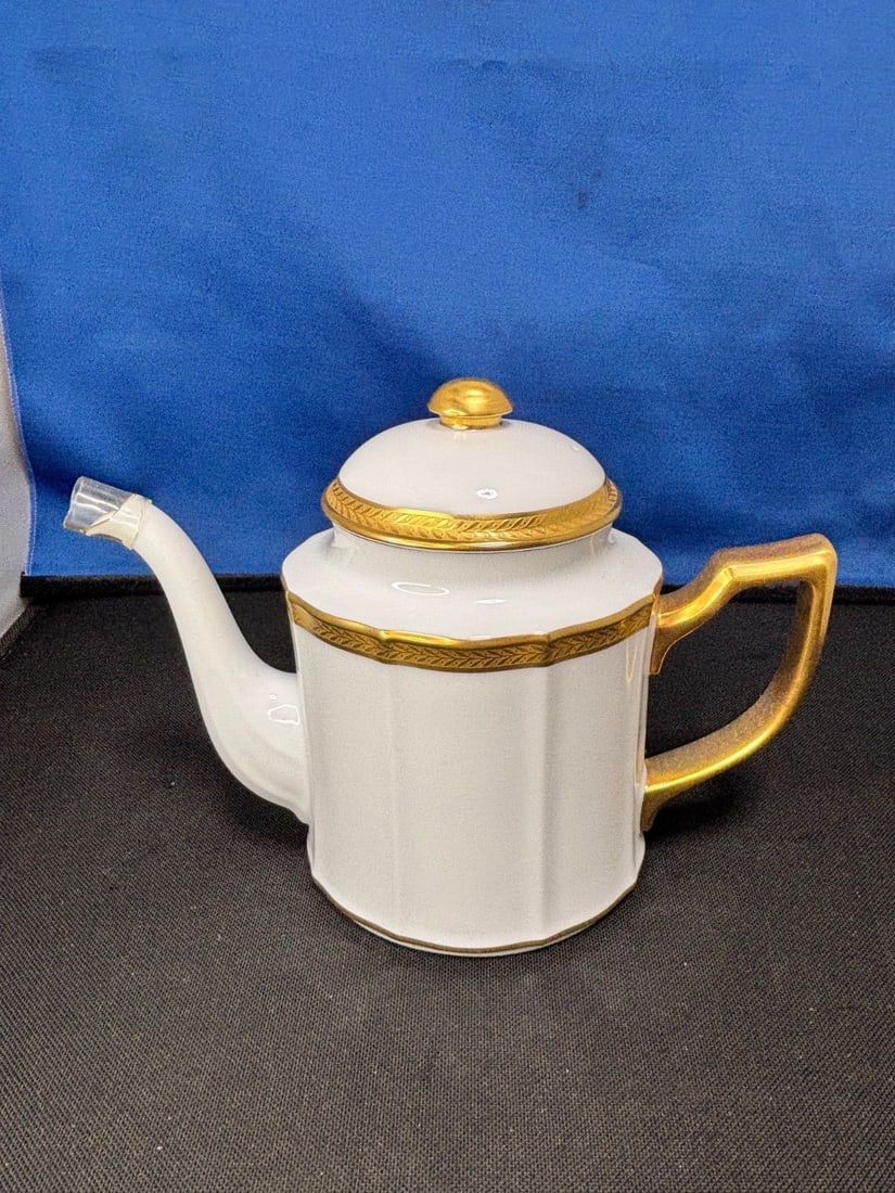 Noritake diamond collection golden simplicity teapot porcelain (1 of 12)