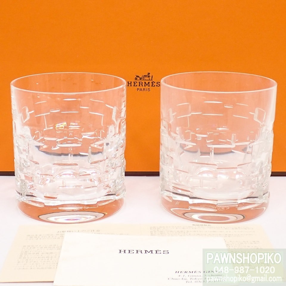 Hermes Rock Glass Pair Adagio PM France Clear Crystal Box Drinkware with: Hermes Rock Glass Pair Adagio PM France Clear Crystal Box Drinkware with Item Specifics: Brand: HERMES Type: Rocks Glass Original/Licensed Reproduction: Original Signed: No Color: Clear Material: Crys