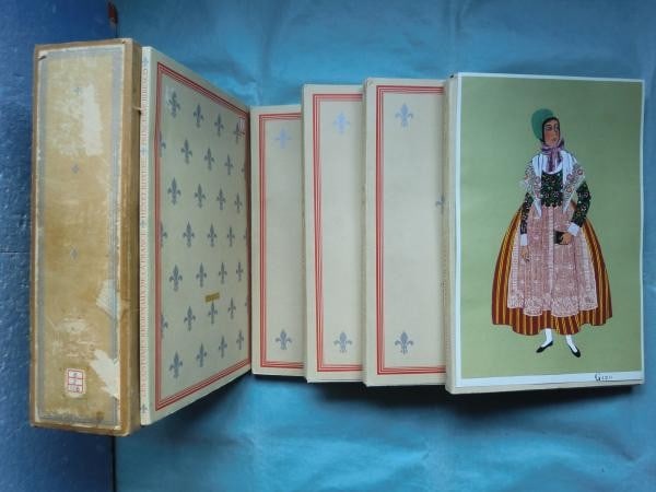 Regional French Costumes 191 Matsuno Shoten Pochoir Set Stencil Prints Rare: Regional French Costumes 191 Matsuno Shoten Pochoir Set Stencil Prints Rare Item Specifics: Artist: Matsuno Shoten (Publisher) Subject: French Regional Costumes / Fashion History Material: Paper Stenc