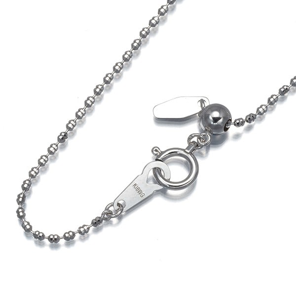 Cut Ball Bead Chain Necklace 44Cm 18K 750 White Gold: Cut Ball Bead Chain Necklace 44Cm 18K 750 White Gold 18k white gold chain necklace with a 44cm adjustable length, perfect for those who appreciate understated elegance. The chain's 1.1mm width and