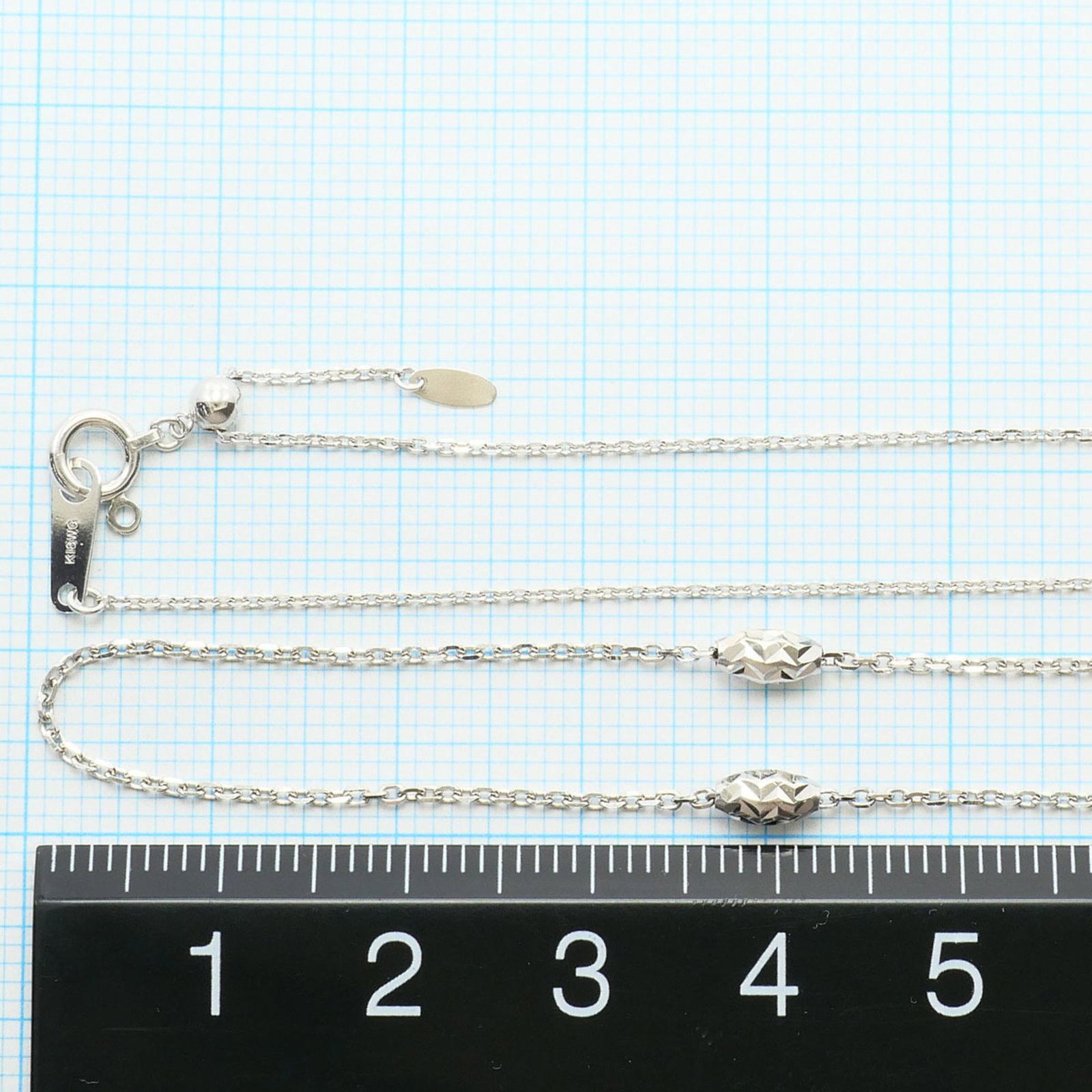 White Gold (18K) - 3