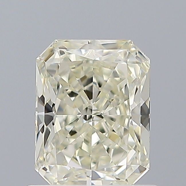 IGI Radiant 0.81ct J VVS2 - Loose Natural Diamond: IGI Radiant 0.81ct J VVS2 - Loose Natural Diamond 0.81ct IGI Radiant cut diamond with EX polish and GD symmetry, boasting a VVS2 clarity grade. This natural loose diamond features a J color, making