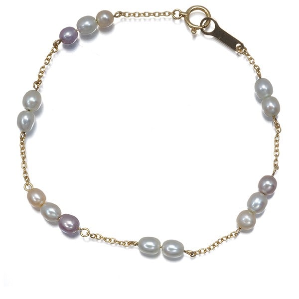 Tasaki Bracelet Freshwater Pearl 3.7-4.2Mm Station 18K 750 Yellow Gold: Tasaki Bracelet Freshwater Pearl 3.7-4.2Mm Station 18K 750 Yellow Gold Station 18K 750 Yellow Gold Freshwater Pearl Bracelet with a cultured freshwater pearl approximately 3.7-4.2mm in size, set in a