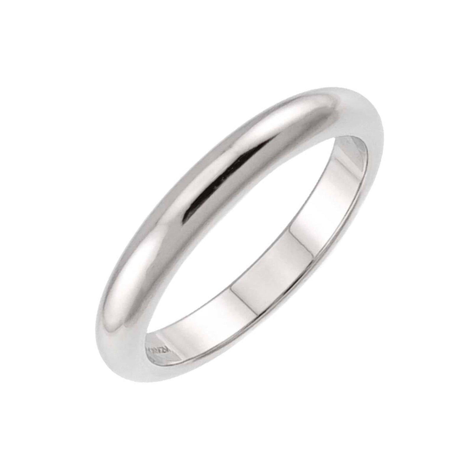 BVLGARI Band Ring Platinum 950: BVLGARI Band Ring Platinum 950 Platinum 950 BVLGARI Band Ring in excellent condition, featuring the iconic brand's signature style. This like-new used ring boasts a sleek platinum design with no