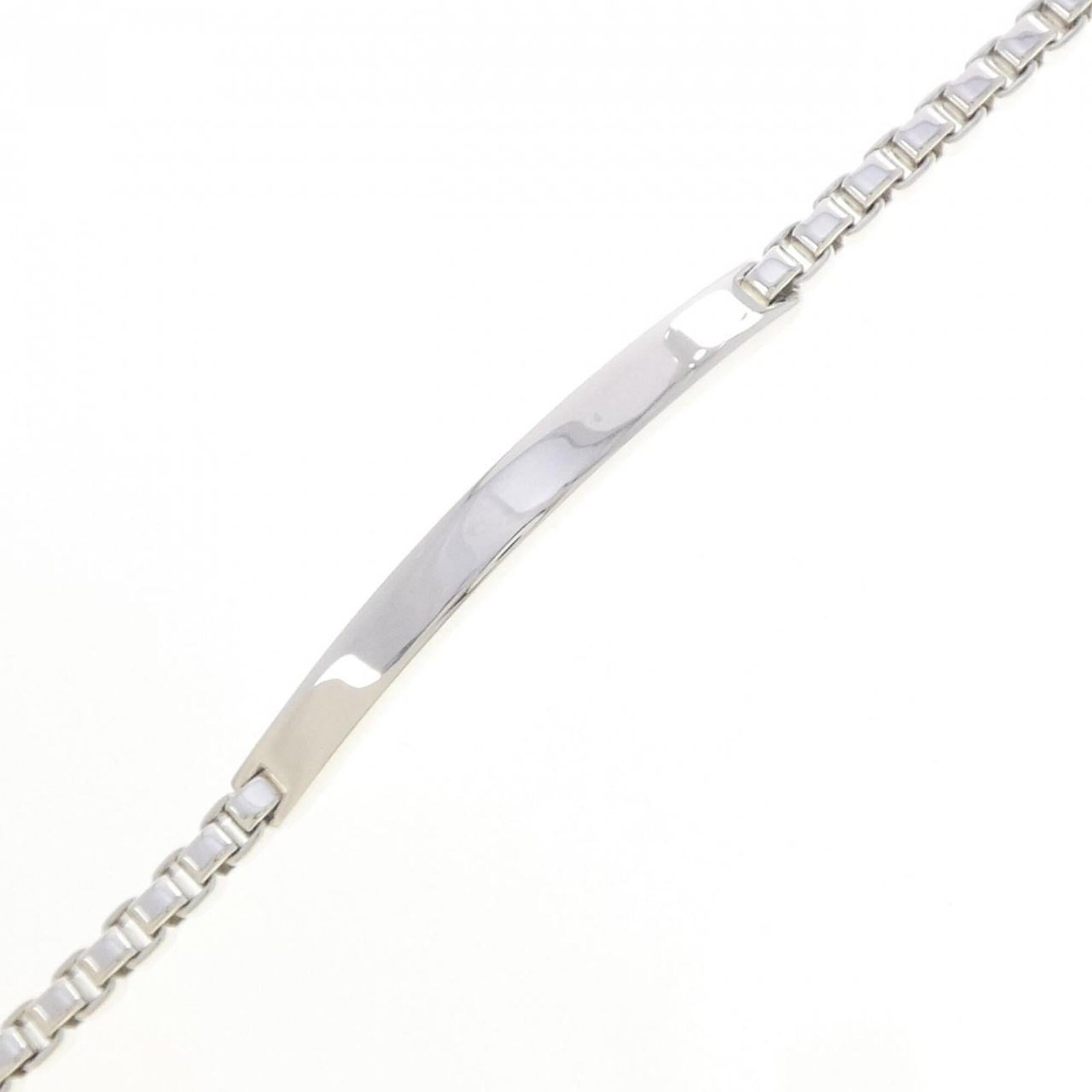 TIFFANY Identification Bracelet Silver 925: TIFFANY Identification Bracelet Silver 925 Silver 925 Tiffany Identification Bracelet, 16cm / 6.29'' in length, features a gently used design with minor signs of wear, including small scratches or lig