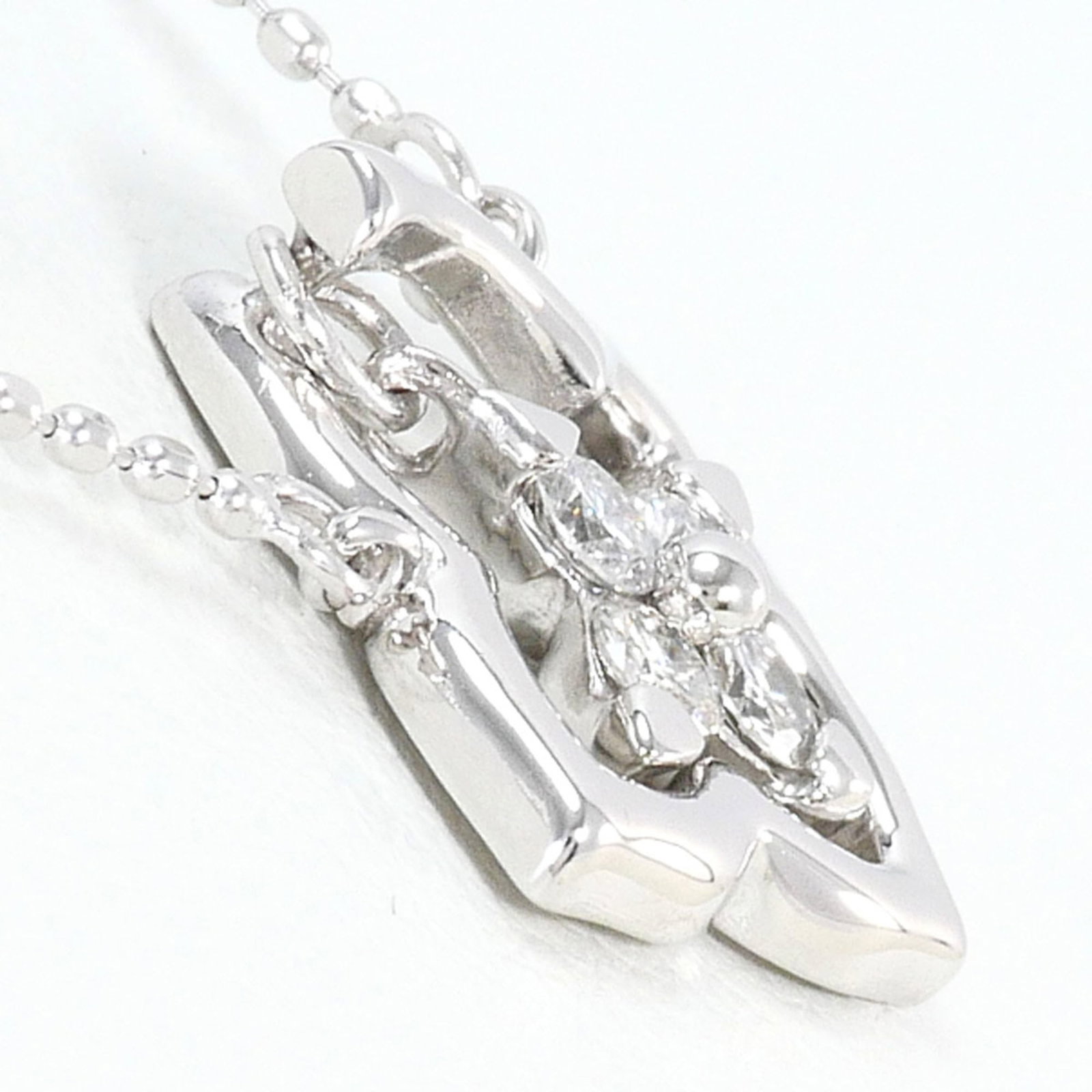 White Gold (18K) - 2