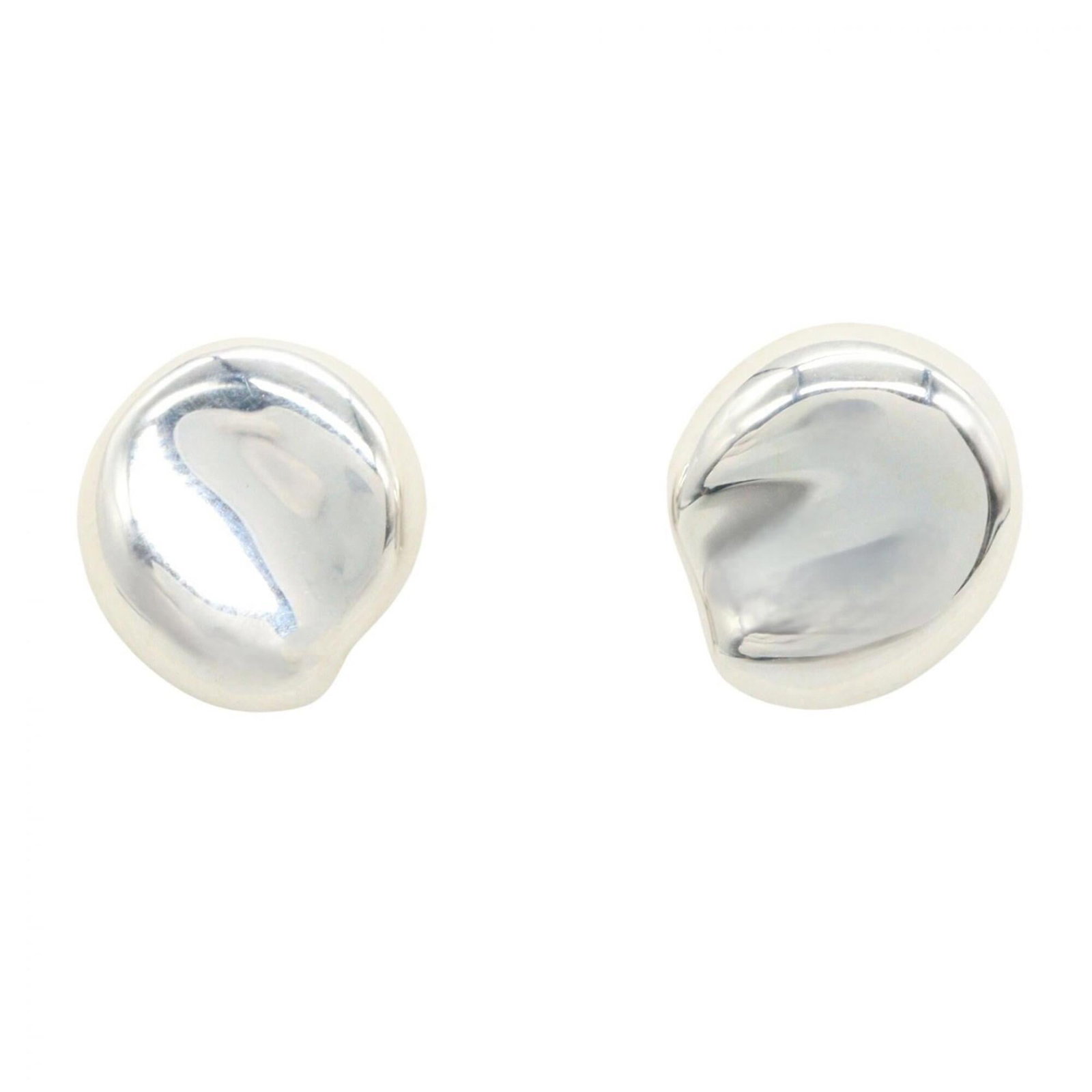 TIFFANY Clip Earrings Silver 925: TIFFANY Clip Earrings Silver 925 Silver 925 clip earrings from Tiffany, featuring a sleek and modern design. Made from high-quality sterling silver, these earrings are durable and long-lasting. In
