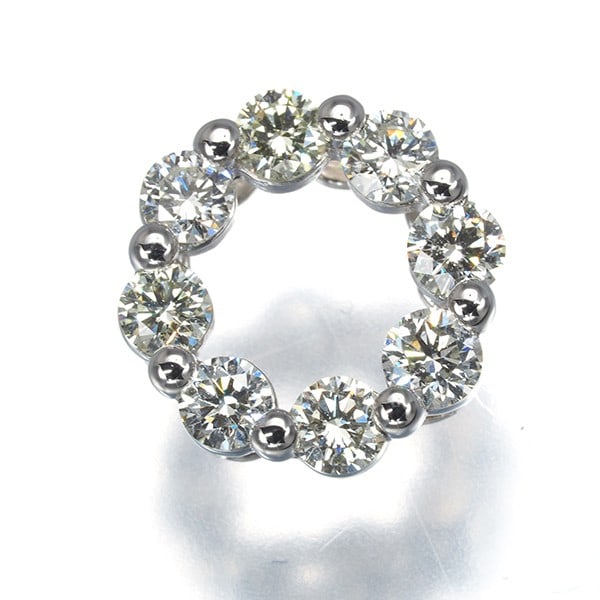 Gstv Pendant Clear&Yellow Diamond 0.80Ct Circle 950 Platinum: Gstv Pendant Clear&Yellow Diamond 0.80Ct Circle 950 Platinum 950 Platinum GSTV Pendant showcases a stunning 0.80ct clear and yellow diamond, set in a circle design that adds to the pendant's