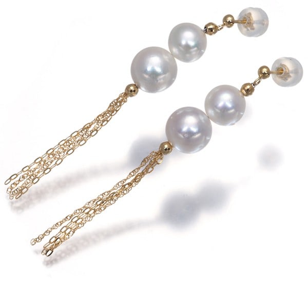 Akoya Pearl 7.3-8.3Mm Fringe Drop Earrings 18K Yg: Akoya Pearl 7.3-8.3Mm Fringe Drop Earrings 18K Yg Yellow gold 18K earring drops featuring a pair of Akoya pearls, approximately 7.3-8.3mm in diameter, suspended from a fringe drop design. The
