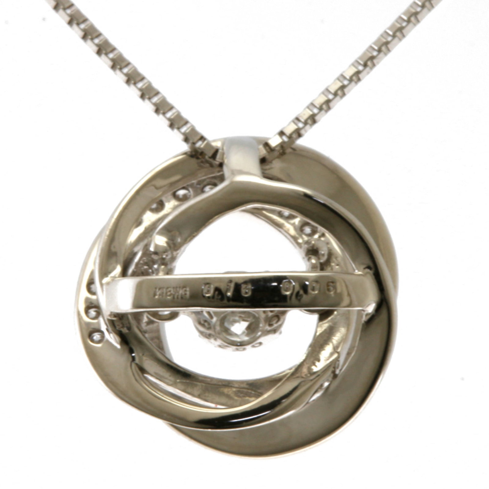 White Gold (18K) - 3