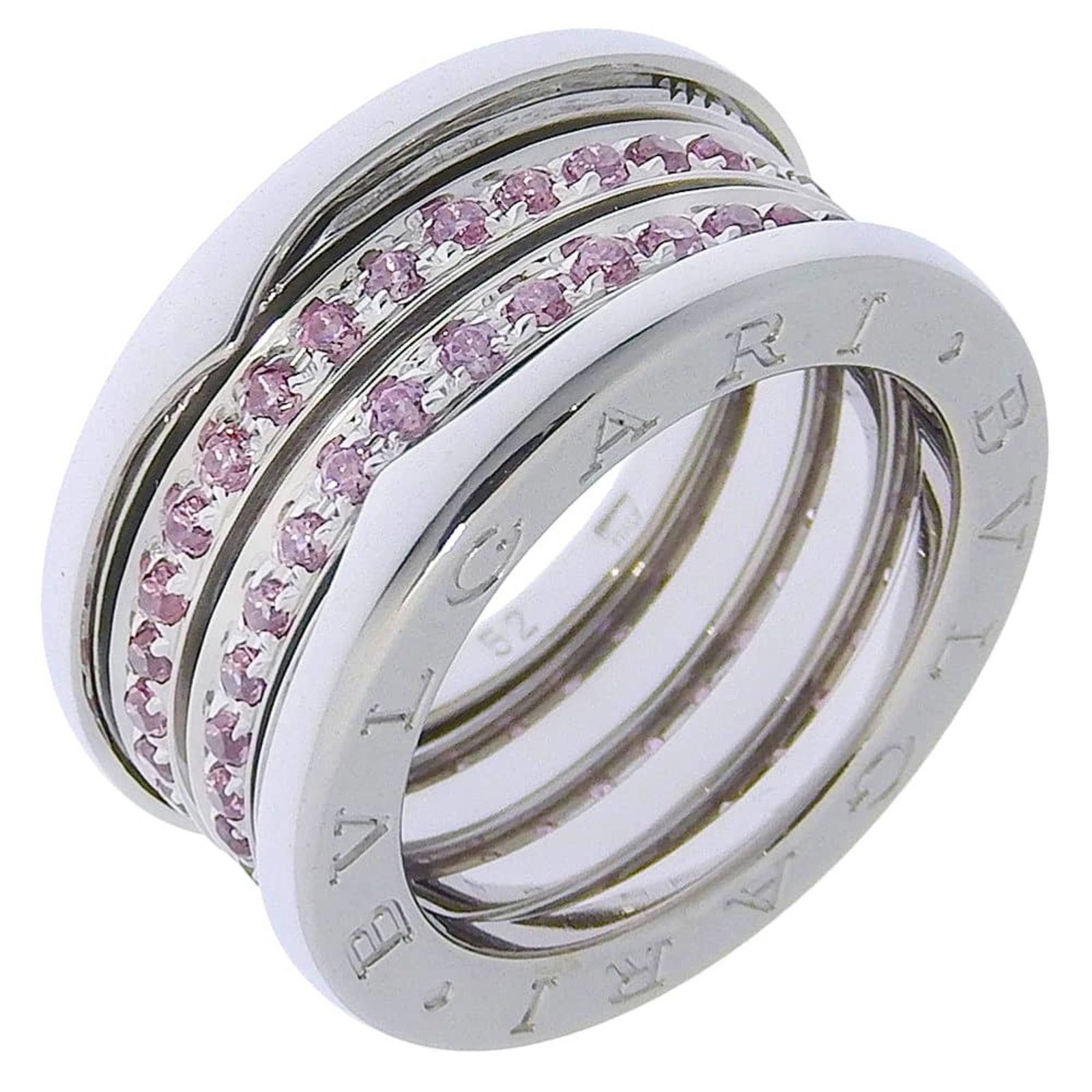 BVLGARI Band Ring White Gold (18K): BVLGARI Band Ring White Gold (18K) Bvlgari Band Ring White Gold (18K) features a stunning tourmaline stone in a sleek, 18K white gold setting. This elegant band ring boasts a 52 US size and 6.5 inner