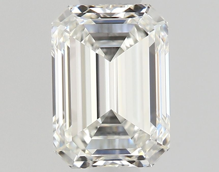 GIA Emerald 0.59ct H VVS1 - Loose Natural Diamond: GIA Emerald 0.59ct H VVS1 - Loose Natural Diamond GIA Emerald 0.59ct H VVS1 - Loose Natural Diamond0.59 carat GIA-certified emerald cut diamond with exceptional clarity and color. This natural stone