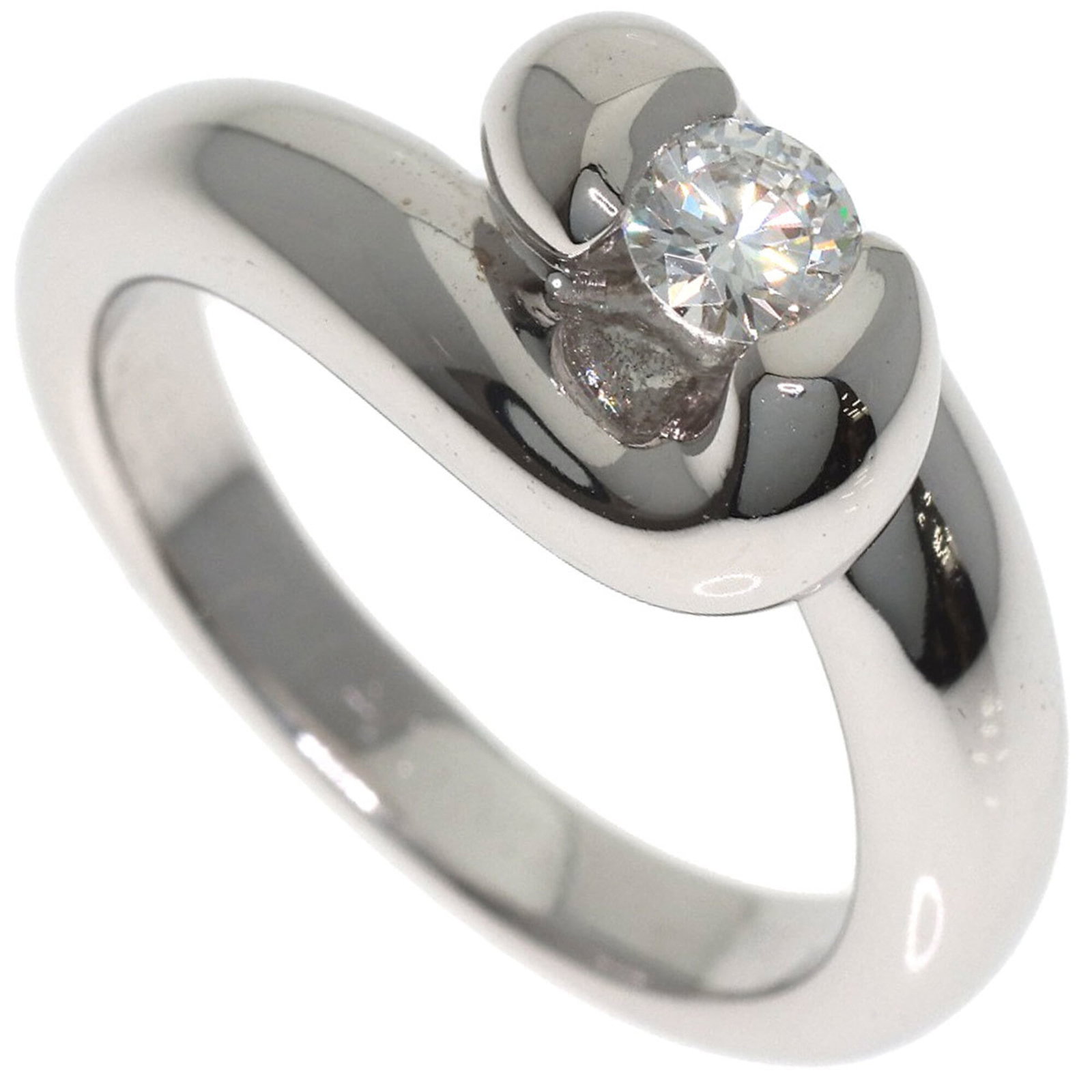 CHAUMET Band Ring White Gold (18K): CHAUMET Band Ring White Gold (18K) Chaumet Band Ring White Gold (18K) is a beautifully crafted band ring featuring a diamond stone set in 18K white gold. The ring boasts a classic design with a