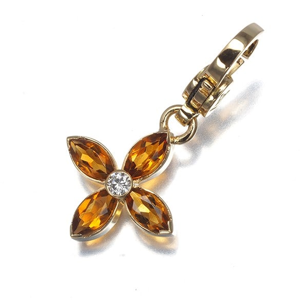 Louis Vuitton Pendant Citrine Diamond Monogram Flower Charm 18K Yg: Louis Vuitton Pendant Citrine Diamond Monogram Flower Charm 18K Yg 18k Yellow Gold Louis Vuitton Pendant features a natural citrine stone surrounded by a diamond, set in a delicate monogram flower cha