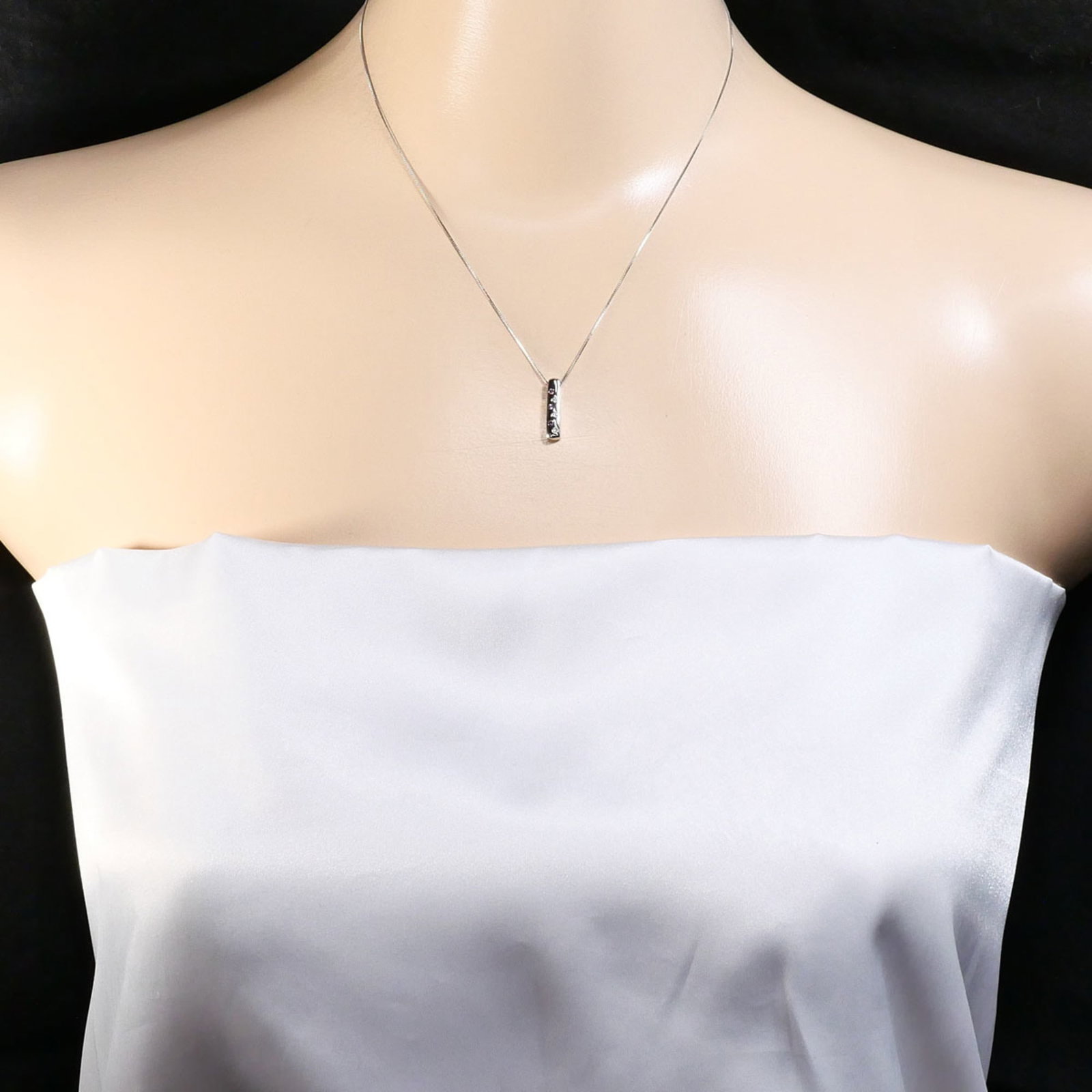 White Gold (18K) - 5