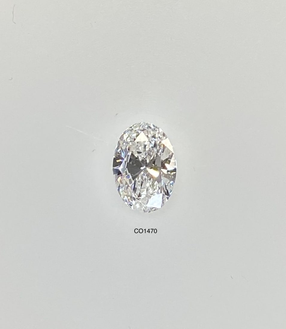 EGL Oval 0.51ct D VVS2 - Loose Natural Diamond: EGL Oval 0.51ct D VVS2 - Loose Natural Diamond 0.51ct D VVS2 Oval Diamond - Exceptional Clarity and Color. This EGL-certified, loose natural diamond boasts an impressive VVS2 clarity grade and a
