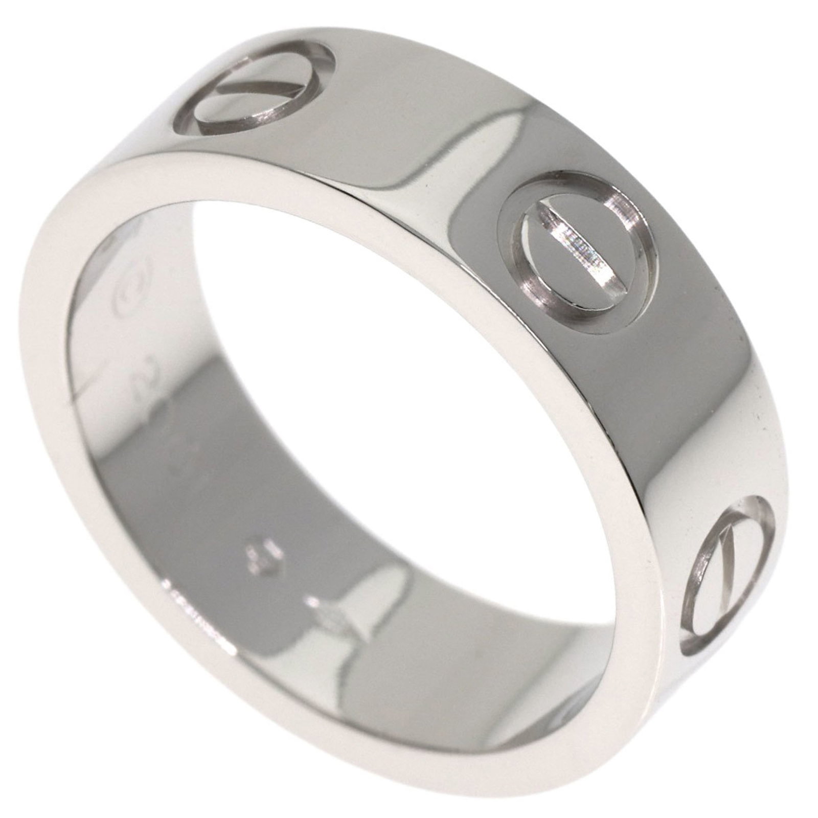 CARTIER Band Ring Platinum 950: CARTIER Band Ring Platinum 950 Platinum 950 Cartier Band Ring, a sophisticated design featuring the renowned French luxury brand. This gently used band ring boasts a sleek, platinum 950 construction,
