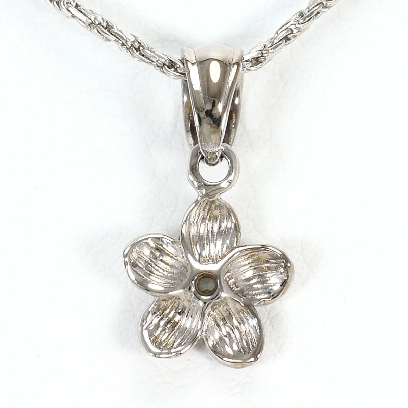 White Gold (14K) - 3