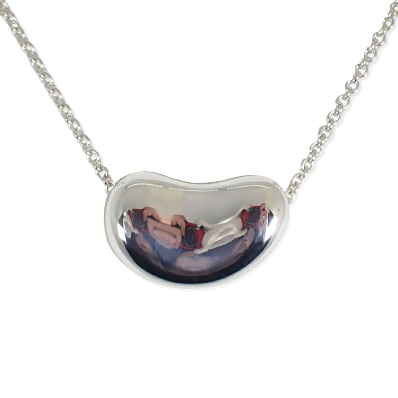 TIFFANY Sterling Silver 925: TIFFANY Sterling Silver 925 Sterling silver 925 necklace from Tiffany, featuring a 12.5mm x 21.1mm pendant. Gently used with minor signs of wear, this necklace boasts a classic design. Available in a 