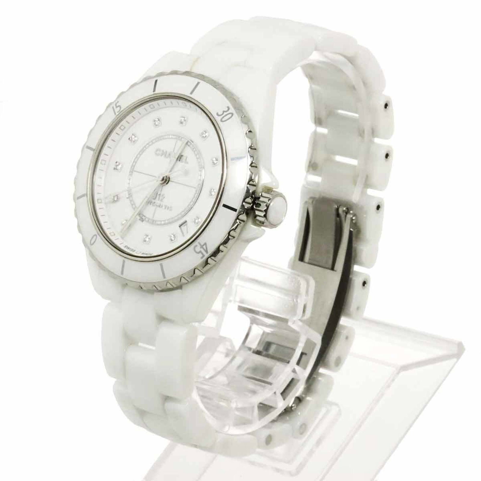 CHANEL Wristwatch Ceramic Stainless Steel: CHANEL Wristwatch Ceramic Stainless Steel Ceramic and stainless steel blend in this sleek CHANEL wristwatch, featuring a self-winding automatic movement and a white dial. The 39mm case diameter and 18