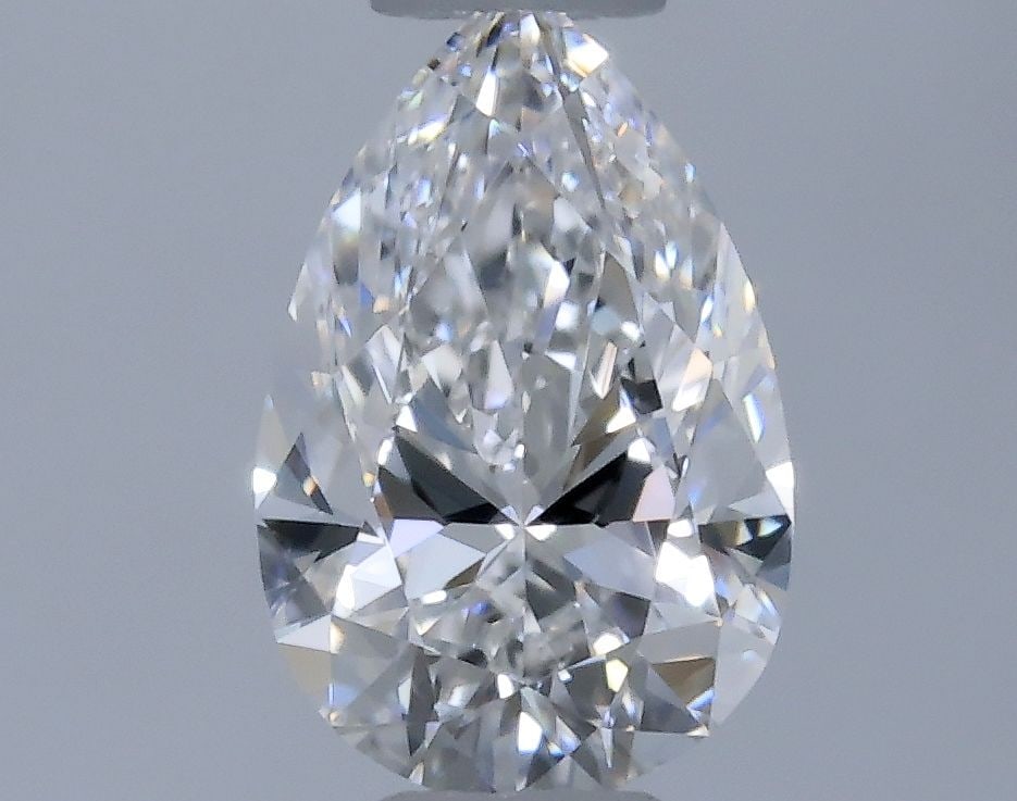GIA Pear 0.31ct E VVS1 - Loose Natural Diamond: GIA Pear 0.31ct E VVS1 - Loose Natural Diamond GIA-certified, this 0.31ct E VVS1 pear-shaped diamond boasts exceptional clarity and polish, with a vibrant color that shines through its EX polish.