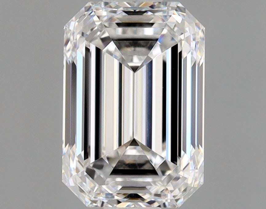 GIA Emerald 1.01ct E VVS2 - Loose Natural Diamond: GIA Emerald 1.01ct E VVS2 - Loose Natural Diamond GIA Emerald 1.01ct E VVS2 - Loose Natural DiamondThis exceptional 1.01ct emerald-cut diamond boasts an impressive E color, VVS2 clarity, and EX