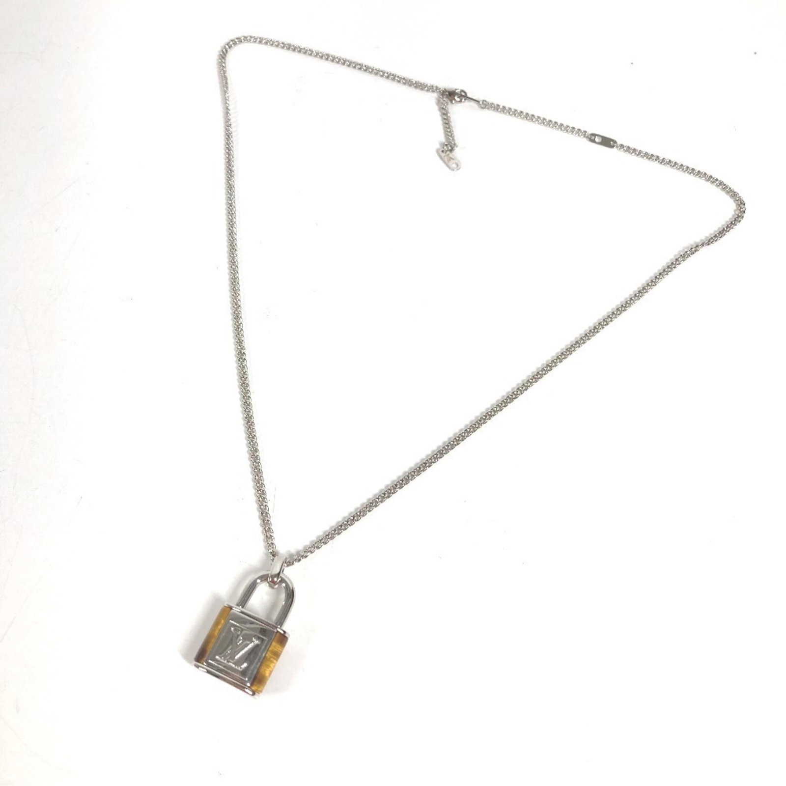 LOUIS VUITTON Metal - 2
