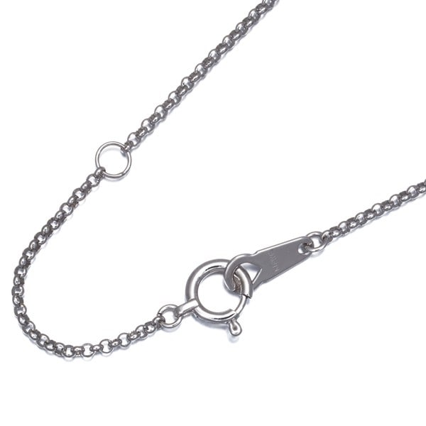 Rolo Chain Necklace 40Cm 18K 750 White Gold: Rolo Chain Necklace 40Cm 18K 750 White Gold 18k White Gold Chain Necklace, 40cm in length, features a sturdy 2.3g chain with a 1.3mm width and 3.8mm clasp. This elegant chain is crafted from
