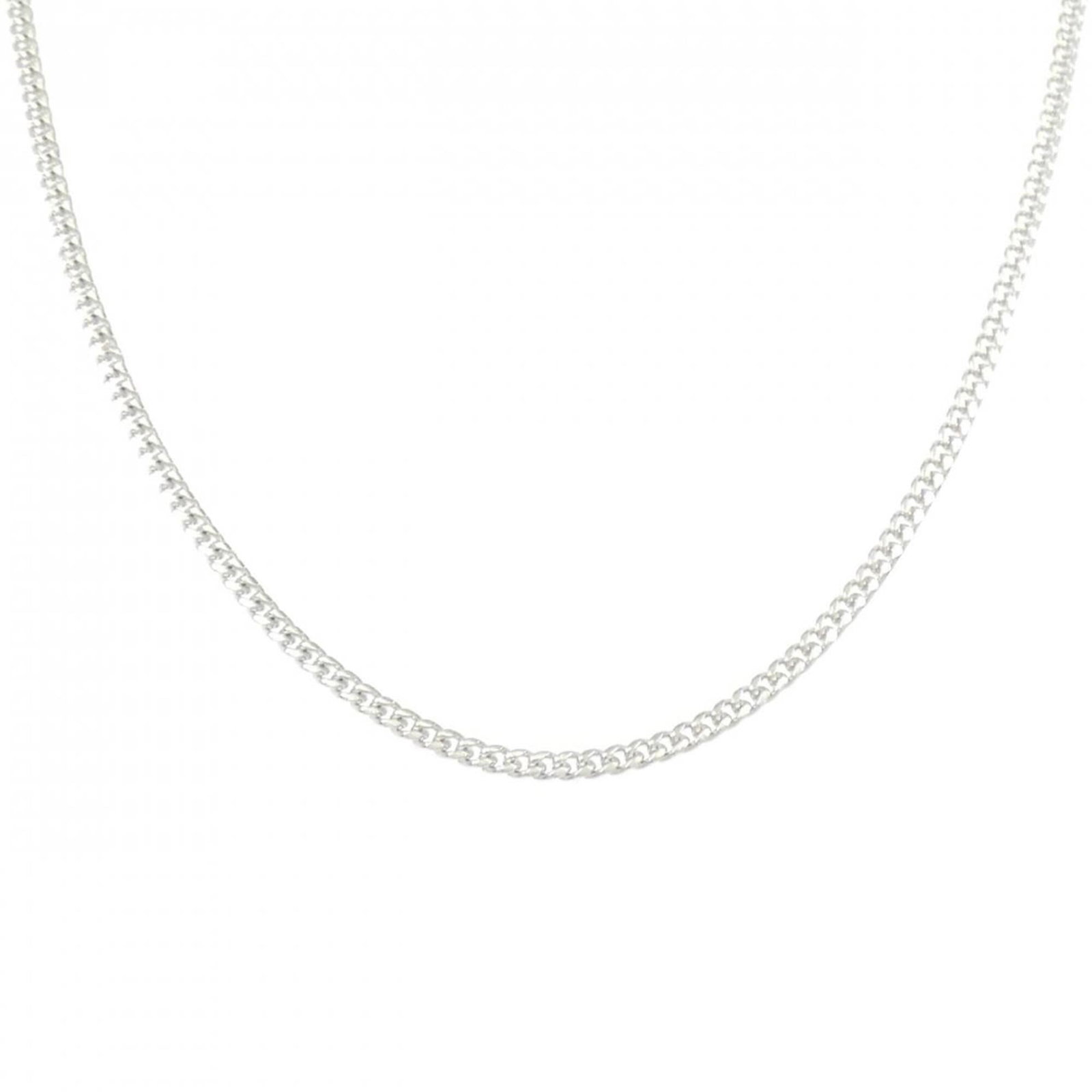 CARTIER White Gold (18K): CARTIER White Gold (18K) Cartier White Gold (18K) Necklace is a beautiful piece of jewelry featuring 18K white gold, gently used with minor signs of wear. The necklace boasts a 41 cm / 16.14'' neck ci
