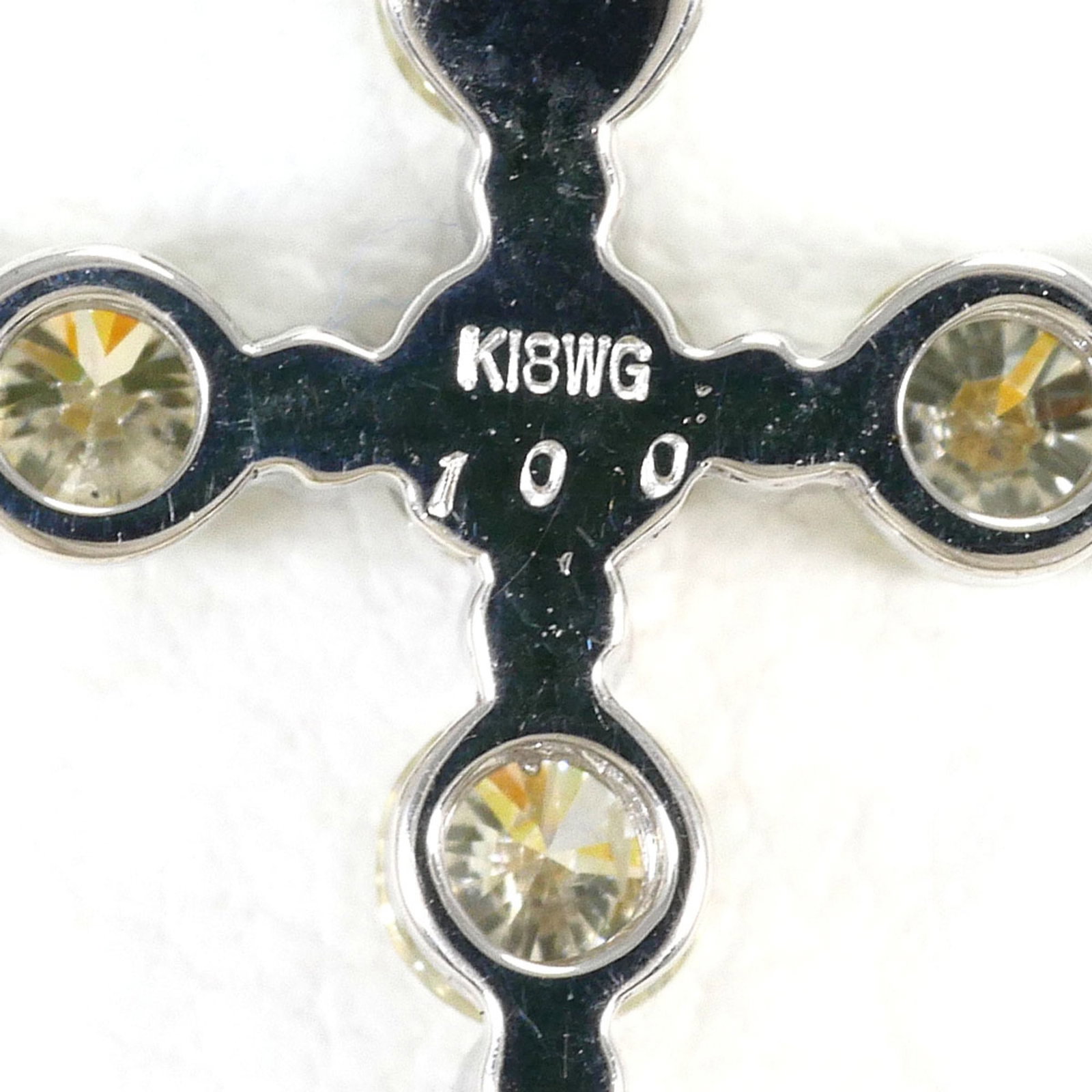 White Gold (18K) - 4