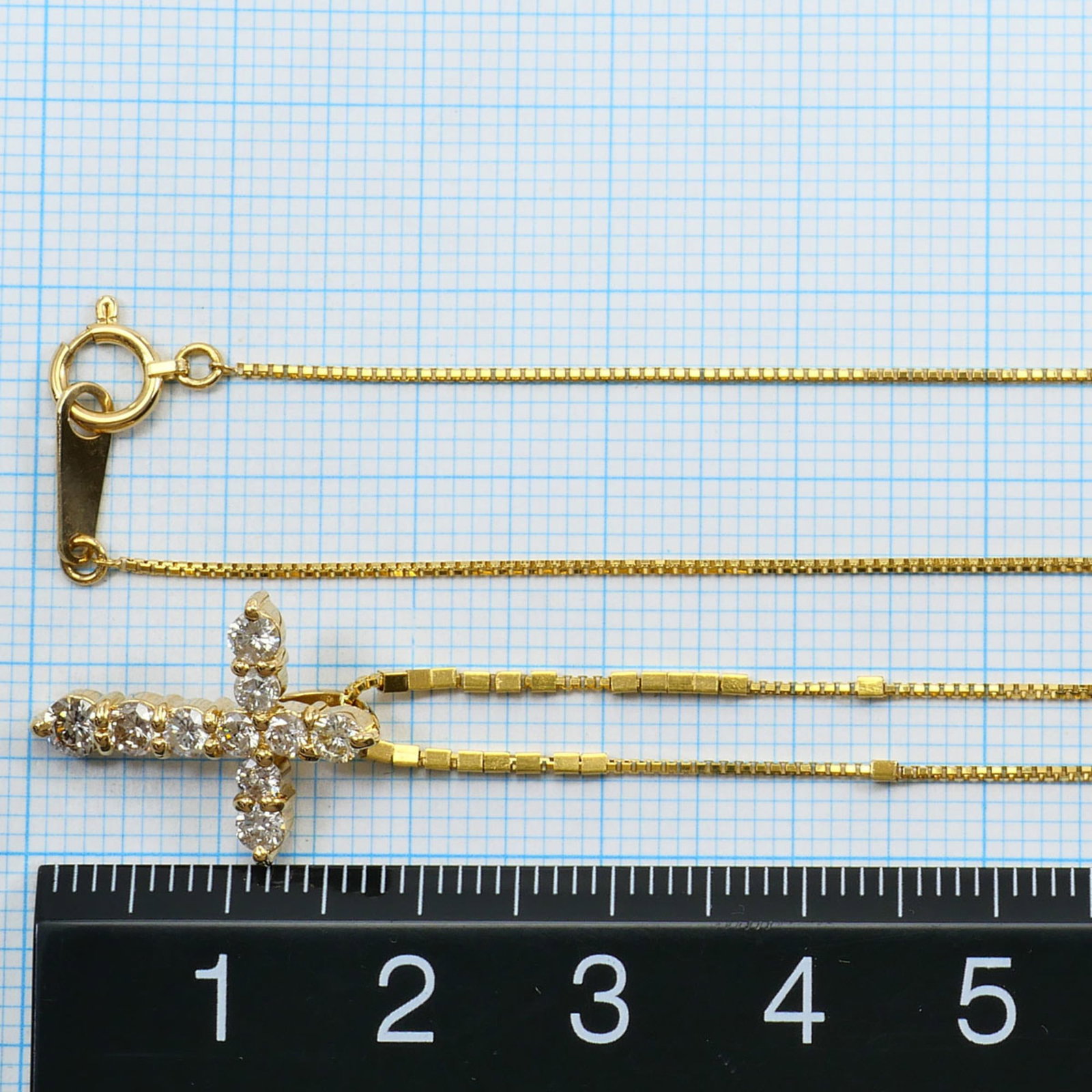 Yellow Gold (18K) - 5