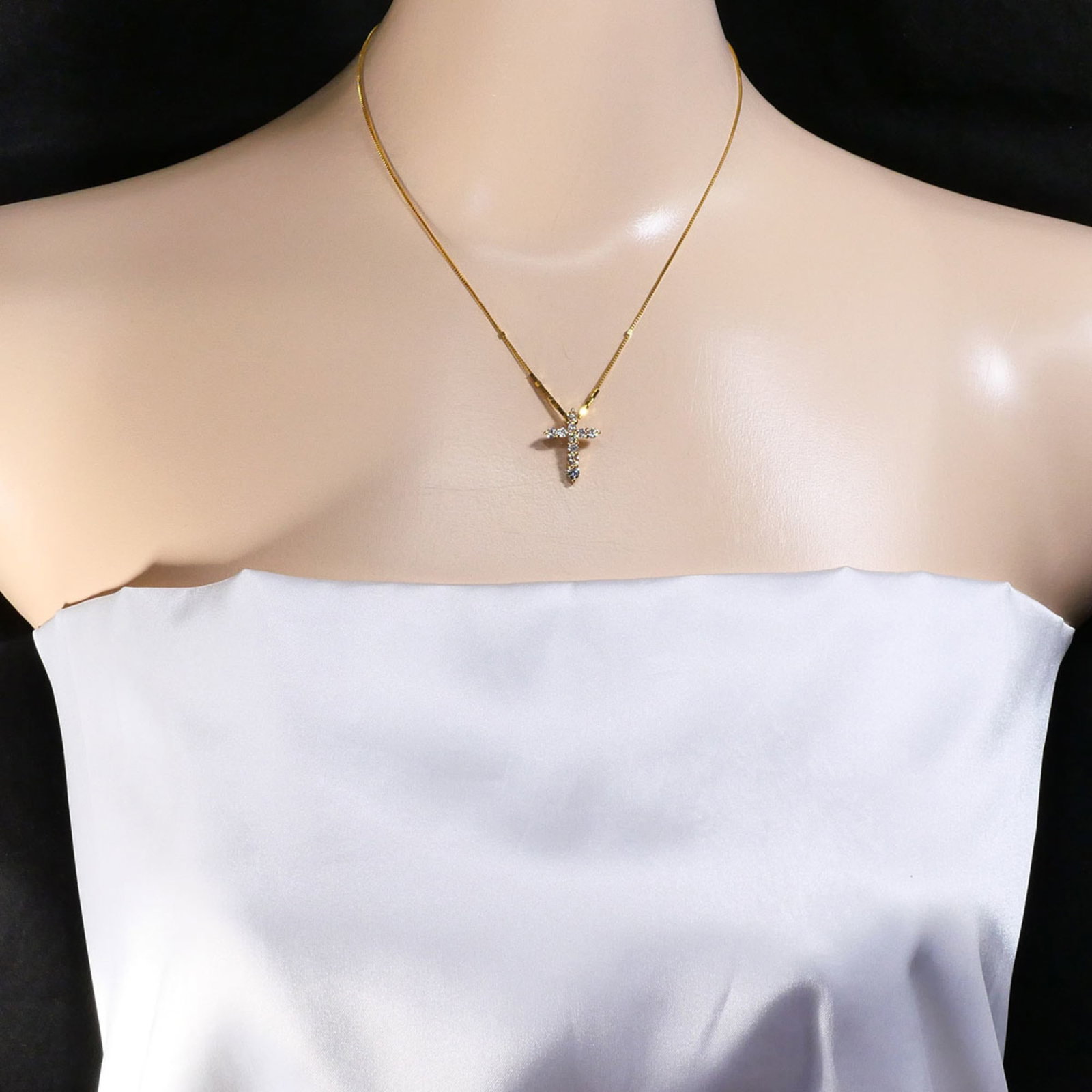 Yellow Gold (18K) - 6
