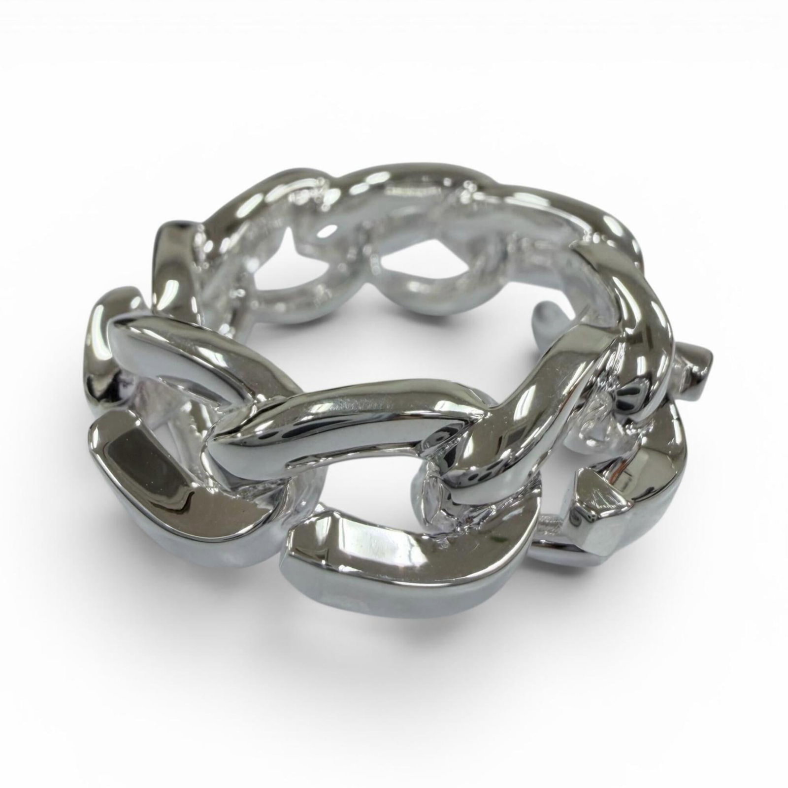 TIFFANY Band Ring Silver 925: TIFFANY Band Ring Silver 925 Silver 925 band ring from Tiffany, a classic women's accessory. Made from high-quality silver, this band ring is in like new condition, with only the faintest traces of