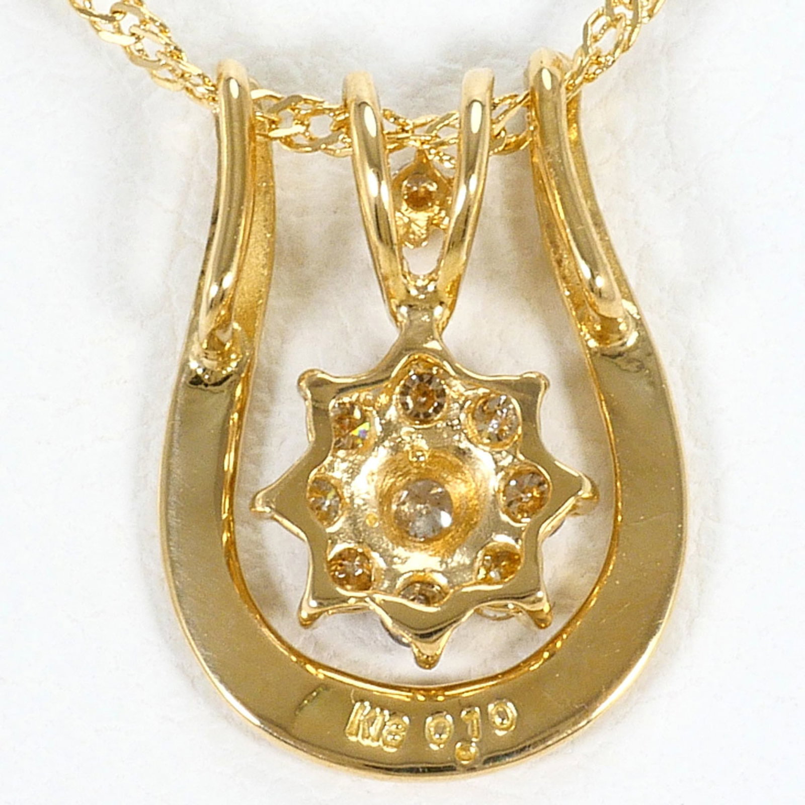 Yellow Gold (18K) - 3