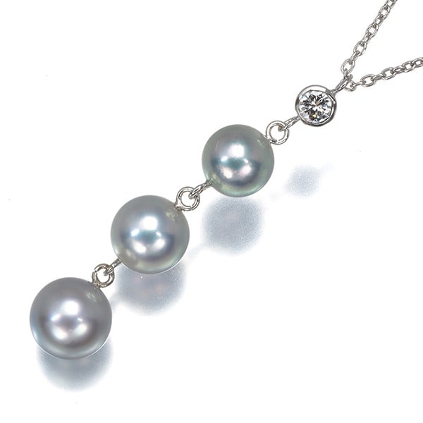Gray Akoya Pearl 6.8-7.7Mm Diamond 0.12Ct Drop Y-Drop Necklace 18K Wg: Gray Akoya Pearl 6.8-7.7Mm Diamond 0.12Ct Drop Y-Drop Necklace 18K Wg The 18k white gold necklace features a stunning 6.8-7.7mm Akoya pearl and a 0.12ct diamond, carefully crafted into a Y-drop