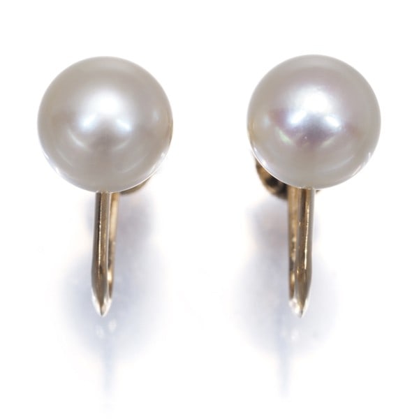 Mikimoto Earrings Akoya Pearl 8.3Mm Solitaire 14K 585 Yellow Gold: Mikimoto Earrings Akoya Pearl 8.3Mm Solitaire 14K 585 Yellow Gold 14K yellow gold earrings featuring a stunning 8.3mm Akoya pearl, carefully crafted in a solitaire style for a timeless look. The